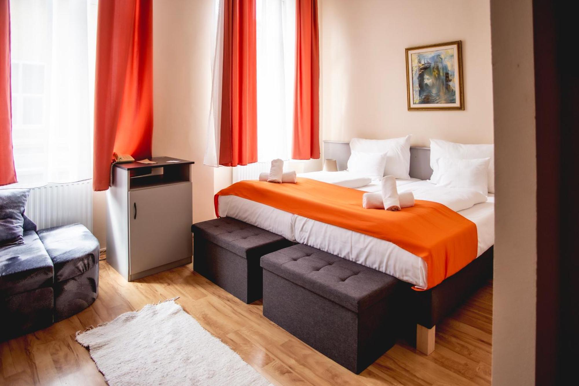 Hotel Kapos Kaposvár المظهر الخارجي الصورة