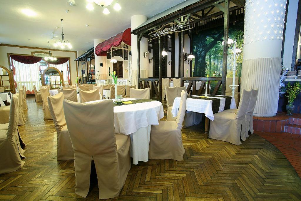 Hotel Kapos Kaposvár المظهر الخارجي الصورة